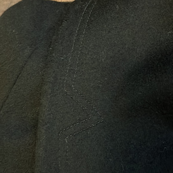 Alorna 100% woollong black coat with shoulder pads - Picture 5 of 14